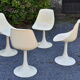 Chaises années 70 pied tulipe