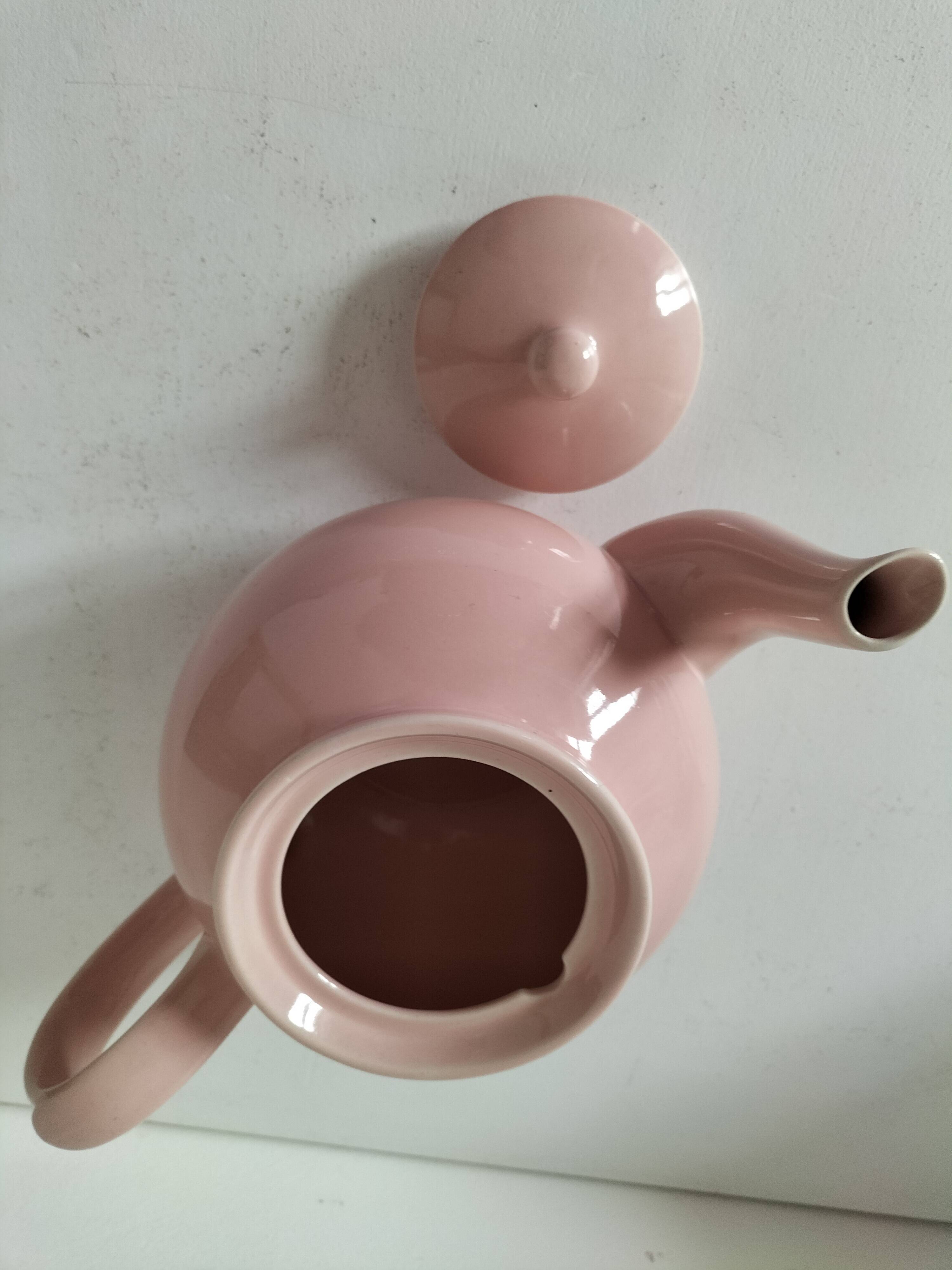tea-pot