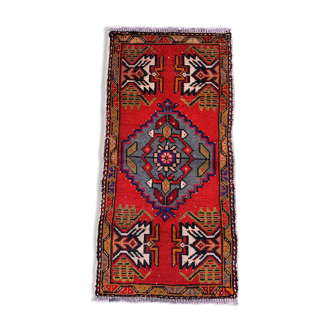 Tapis turc vintage 103x51 cm