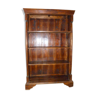 Colonial bookcase