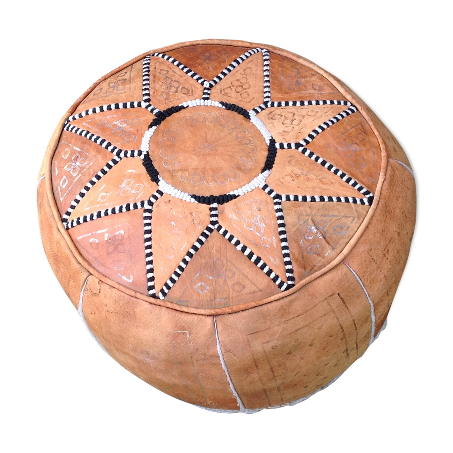 Leather pouf