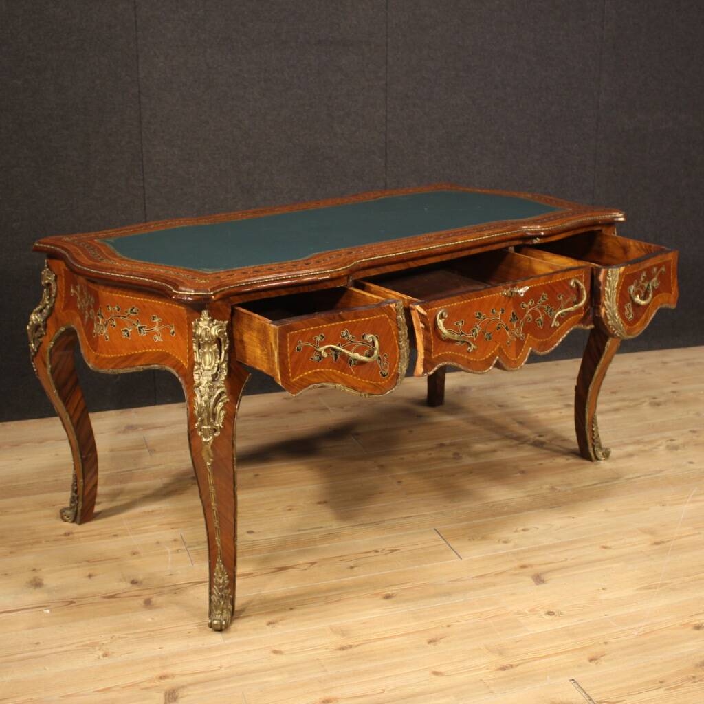 Bureau italien marqueté de style Napoléon III