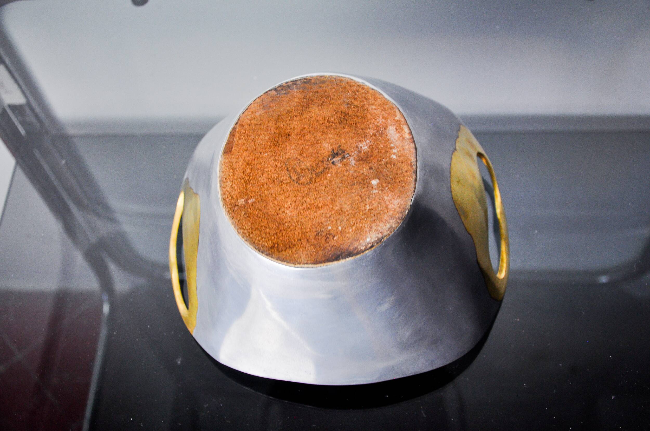 Brutalist centerpiece by Leopold, Brass and aluminum, Spain, 1970