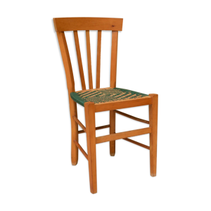 chaise cannée de campagne en bois et en rotin