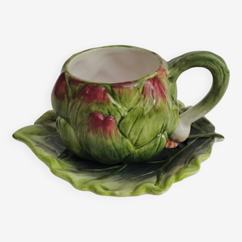 Slush cup and saucer in the shape of an artichoke