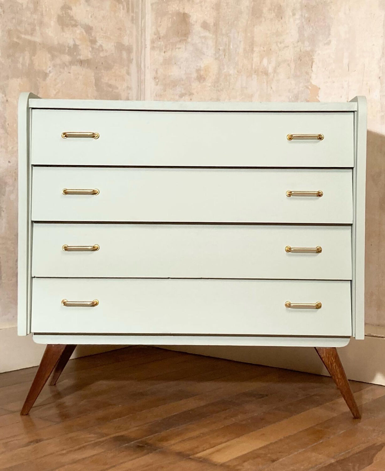 Vintage chest of drawers compass feet