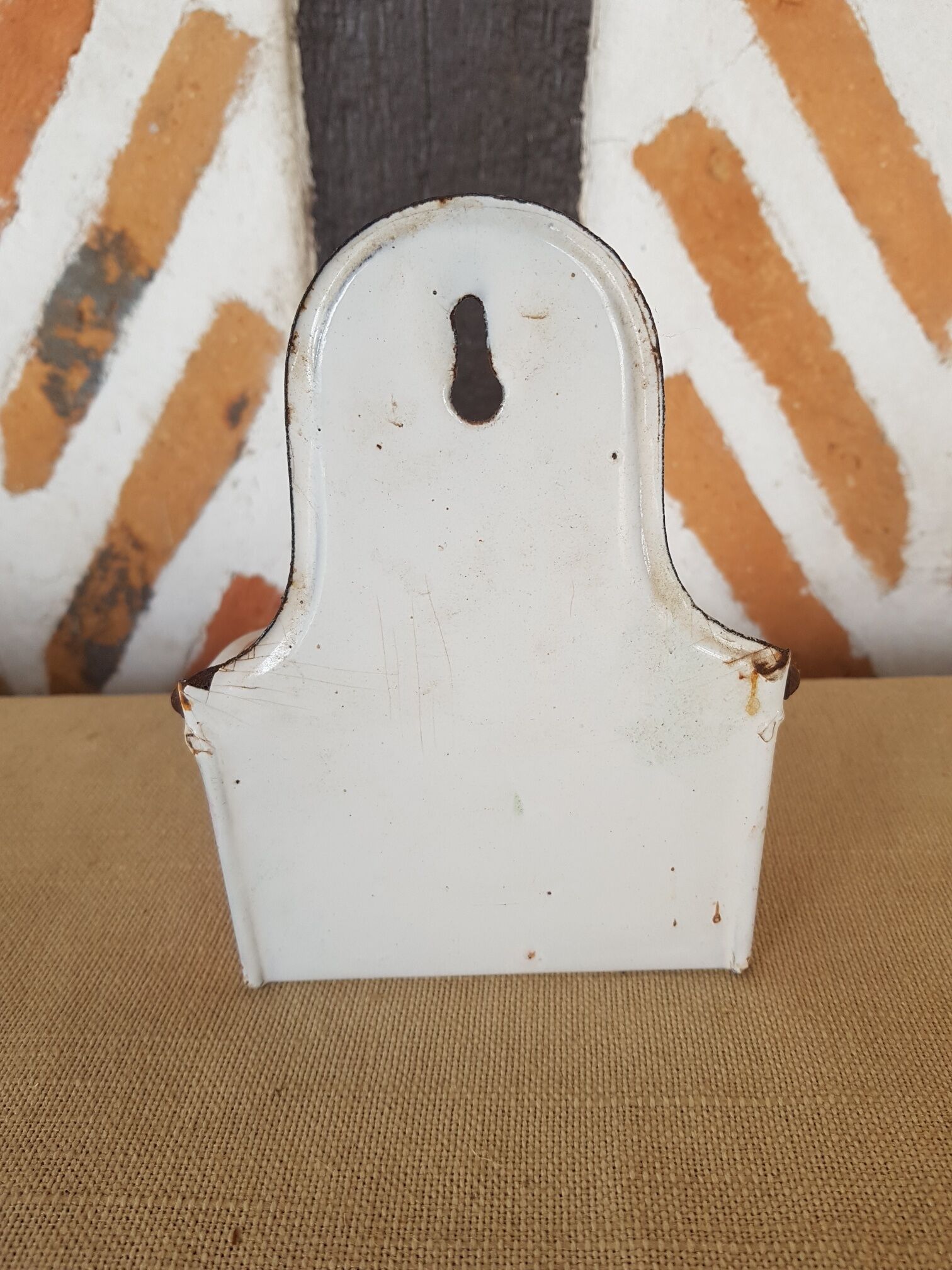 Old enamelled sheet metal matchbox