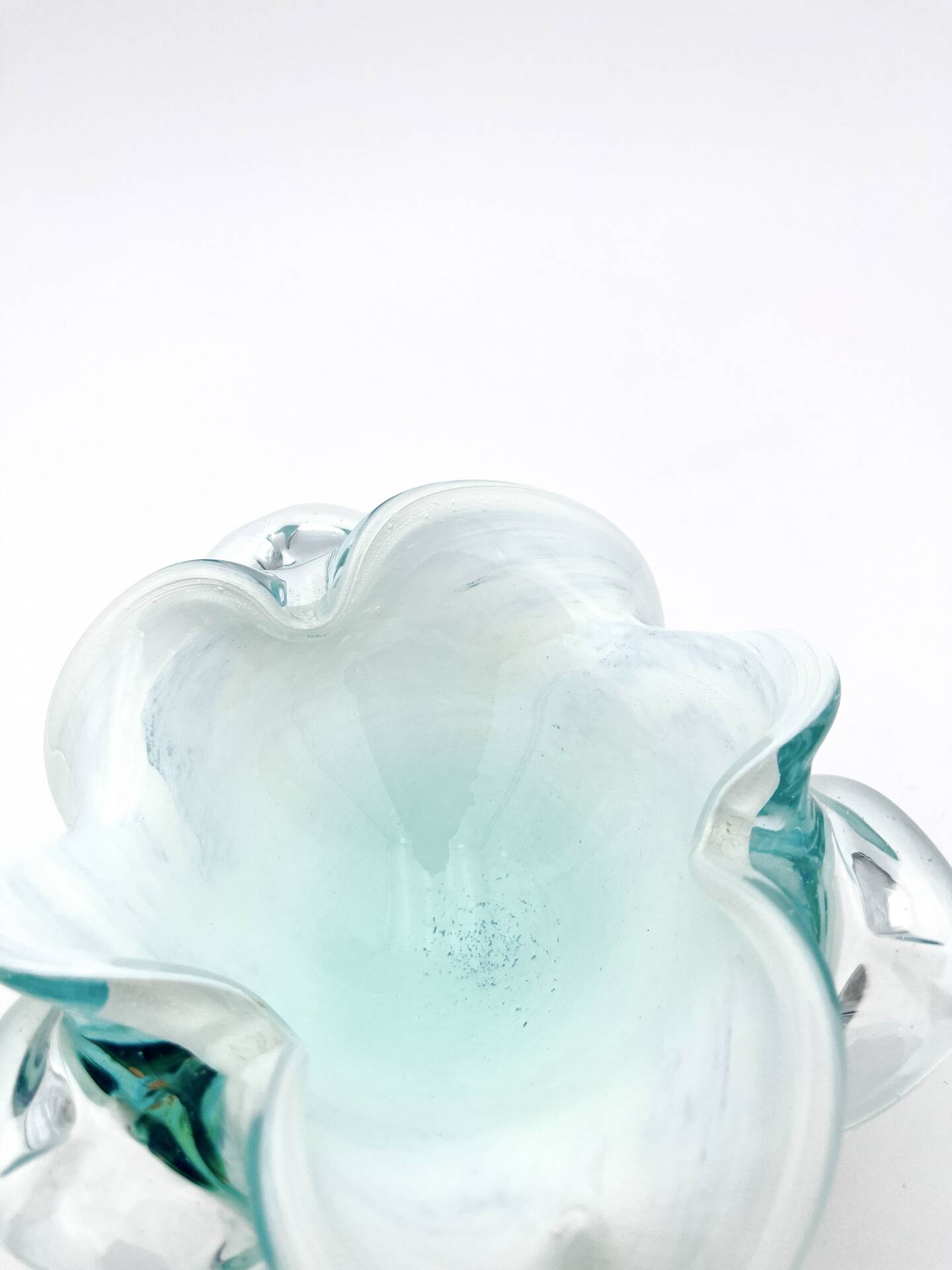 Coupe Studio Glass signed Lubomir Hora Blown Glass Polychrome 80s