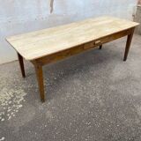 Farm table
