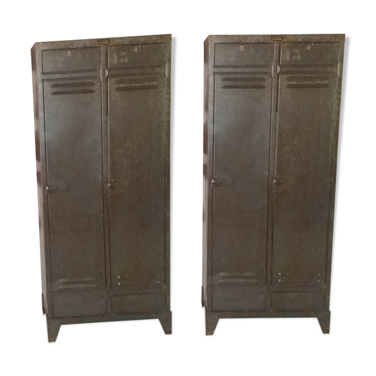 Vestiaires d'atelier
