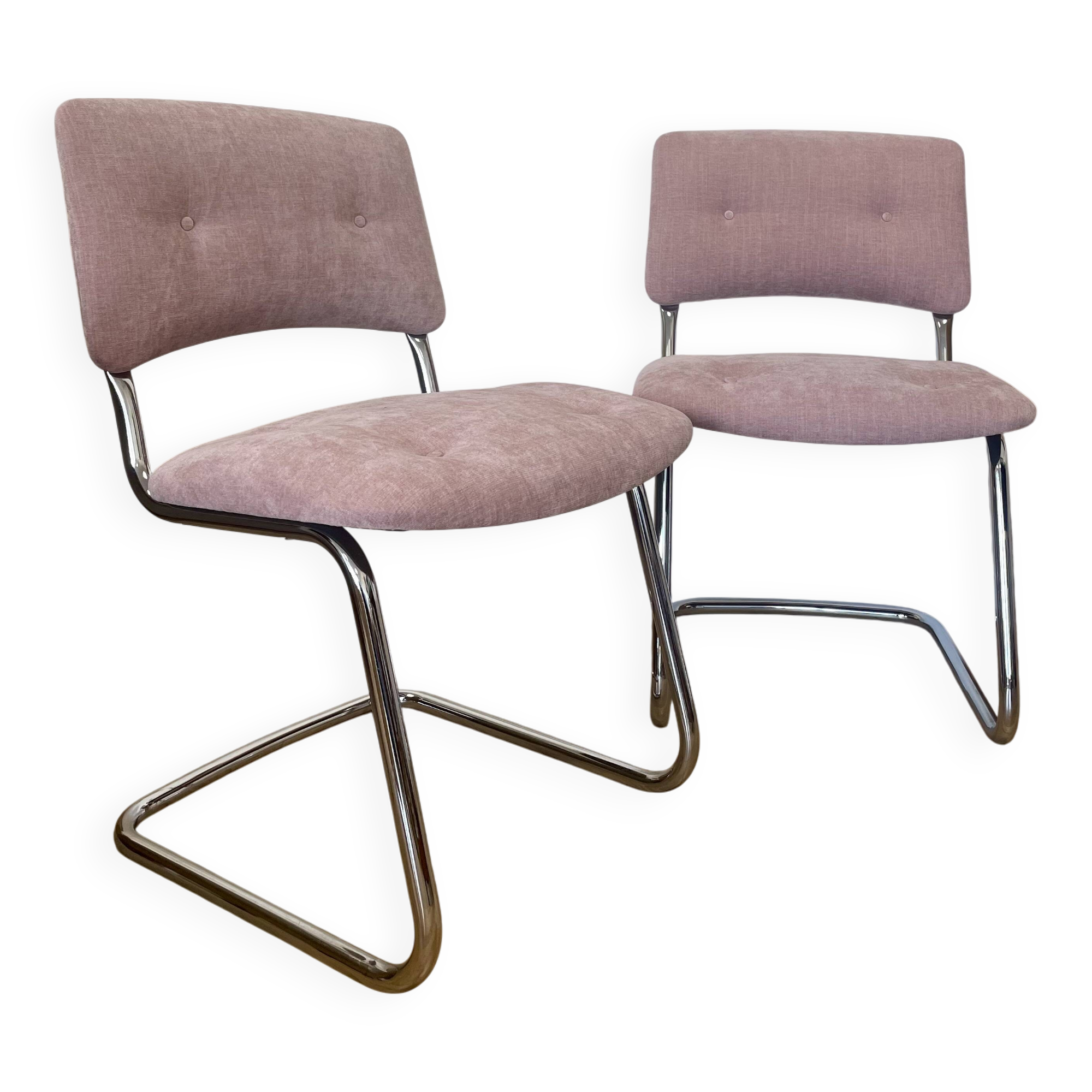 Pair of Steelcase Strafor chairs