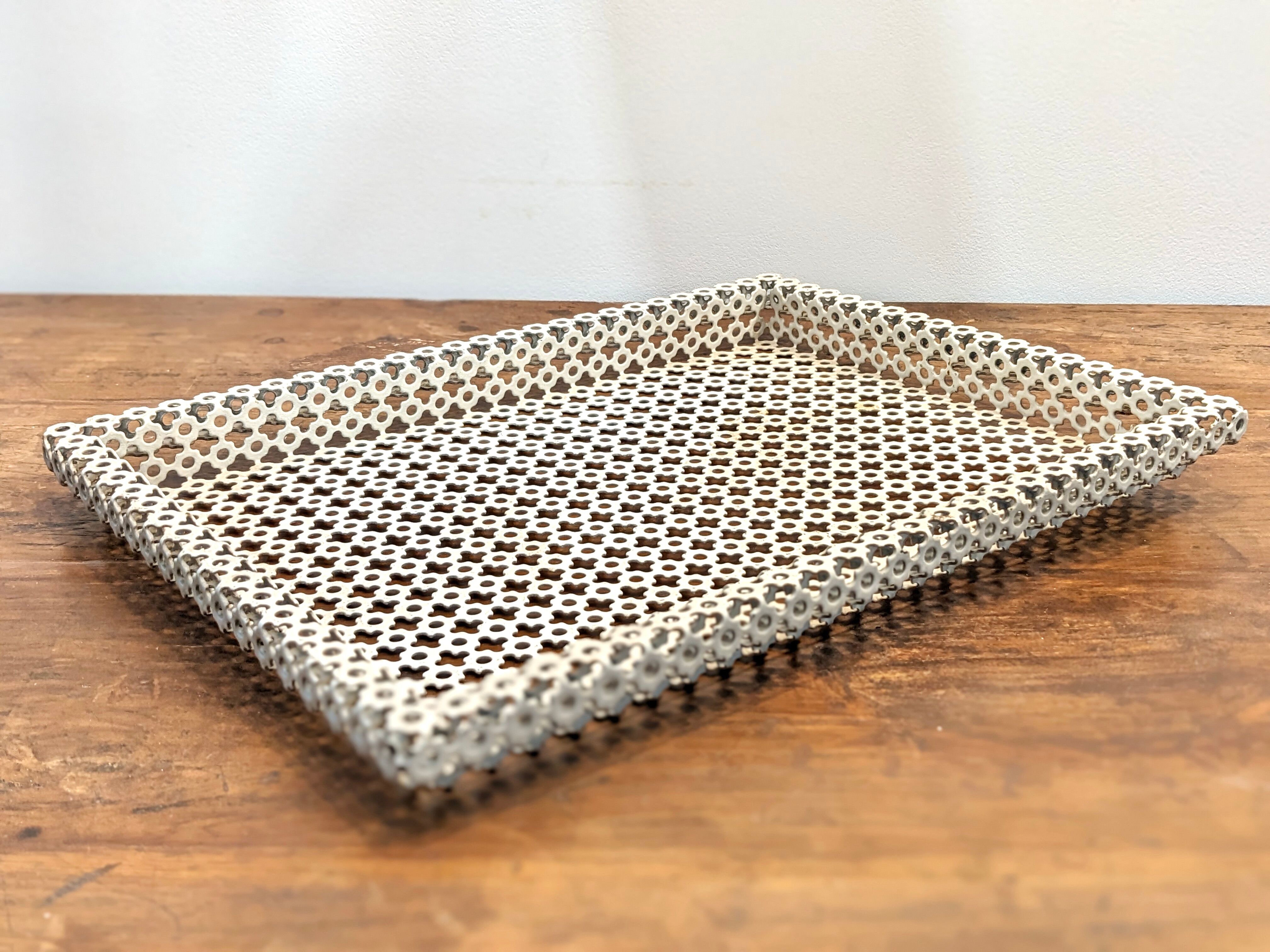 Top in white lacquered metal mathieu mategot