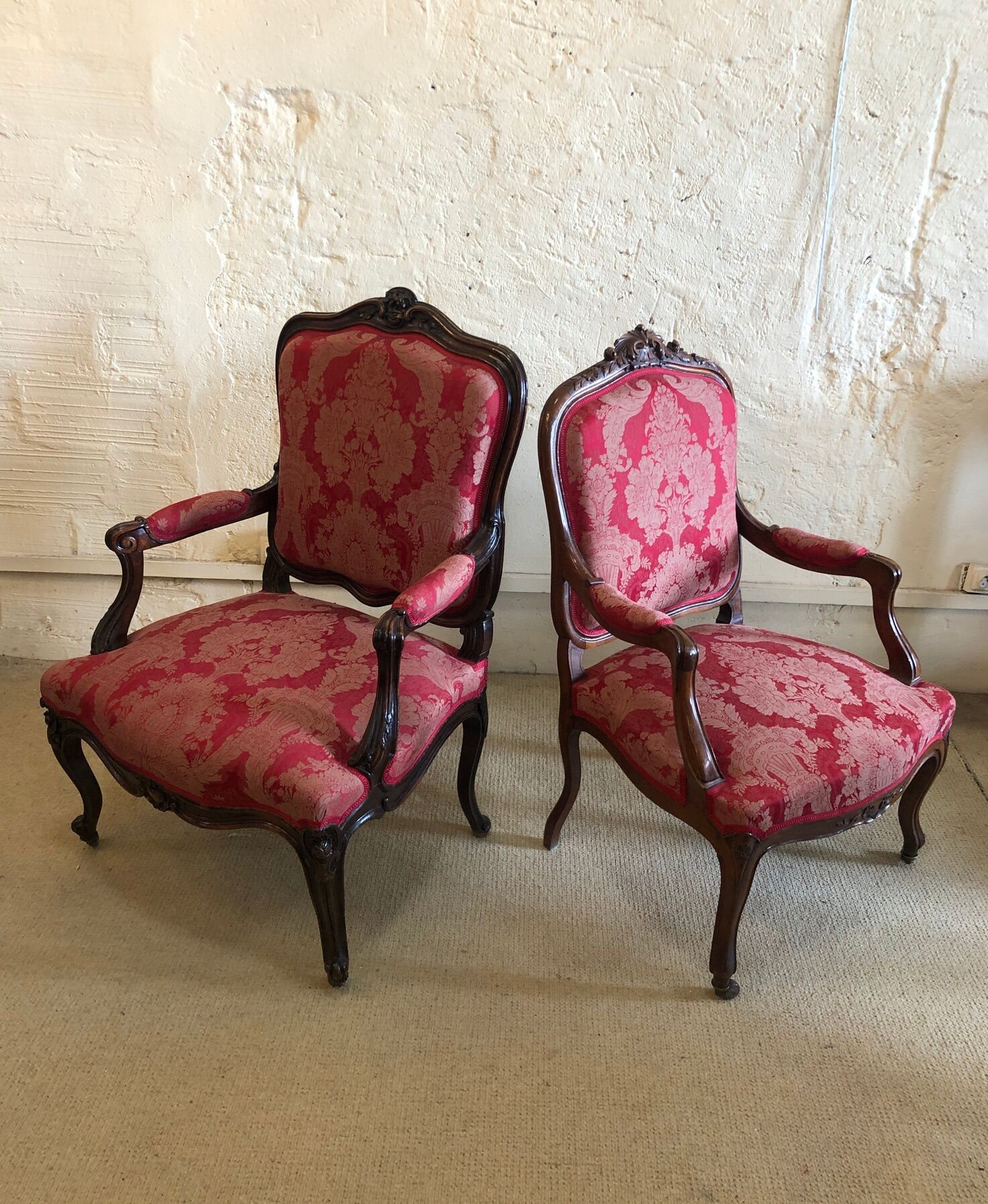 False pair of Louis XV style armchairs, nineteenth century