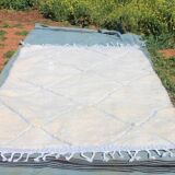 Handmade Berber rug 250cm x 150cm