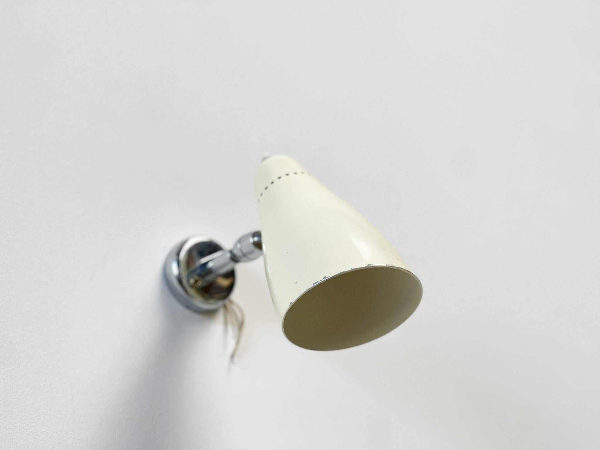 Giuseppe Ostuni chrome white wall lamp