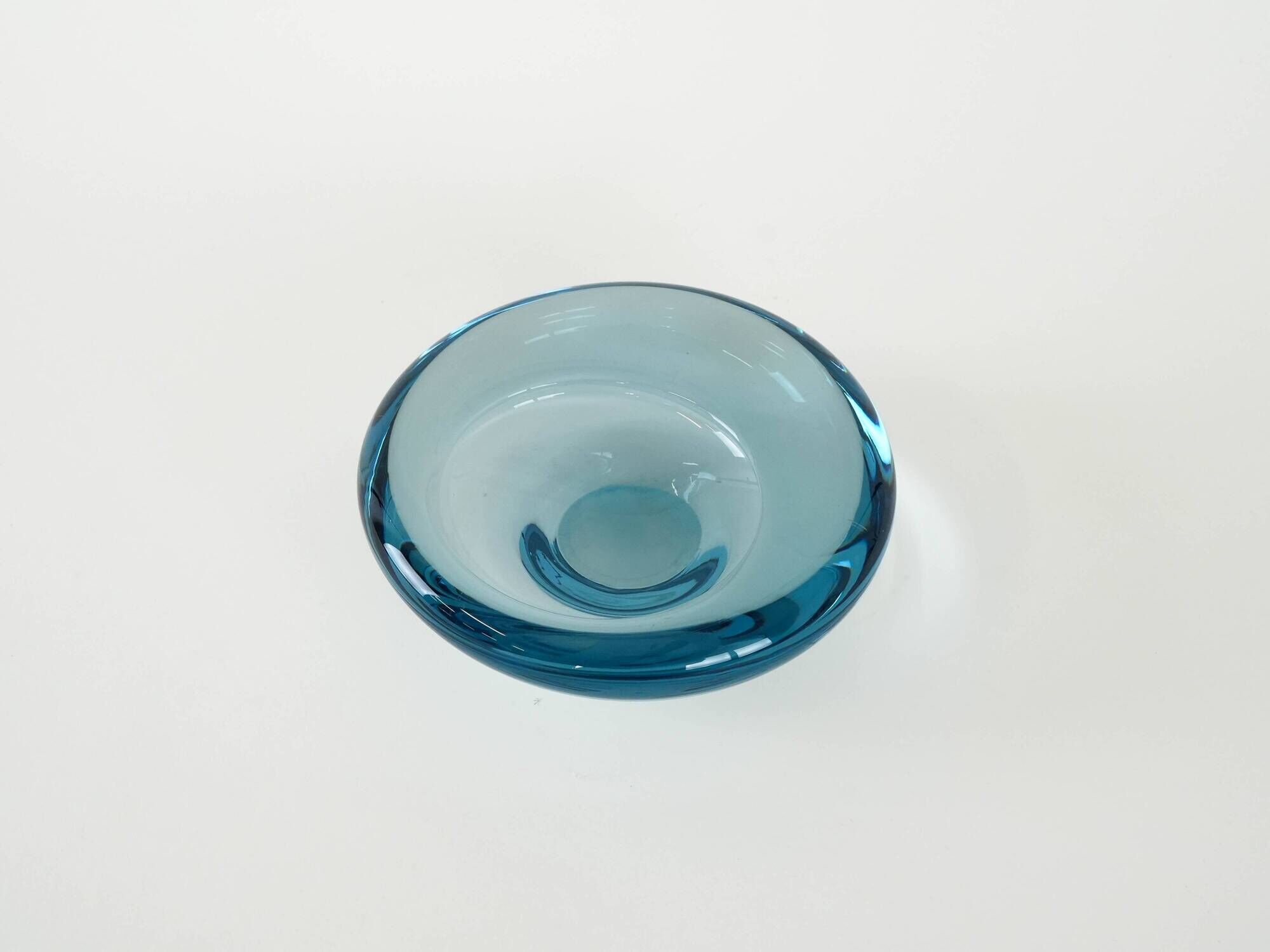 Glass platter, Danish design, 1960s, manufacturer: Holmegaard, designer: Pe