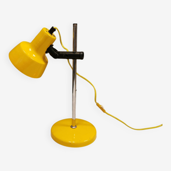 Danish table lamp in beautiful yellow color. Estimated 1980s.