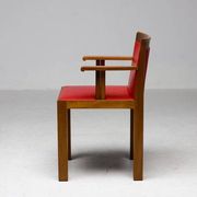 A masterpiece of Italian modernism: eleven Aldo Rossi red Teatro arm chairs