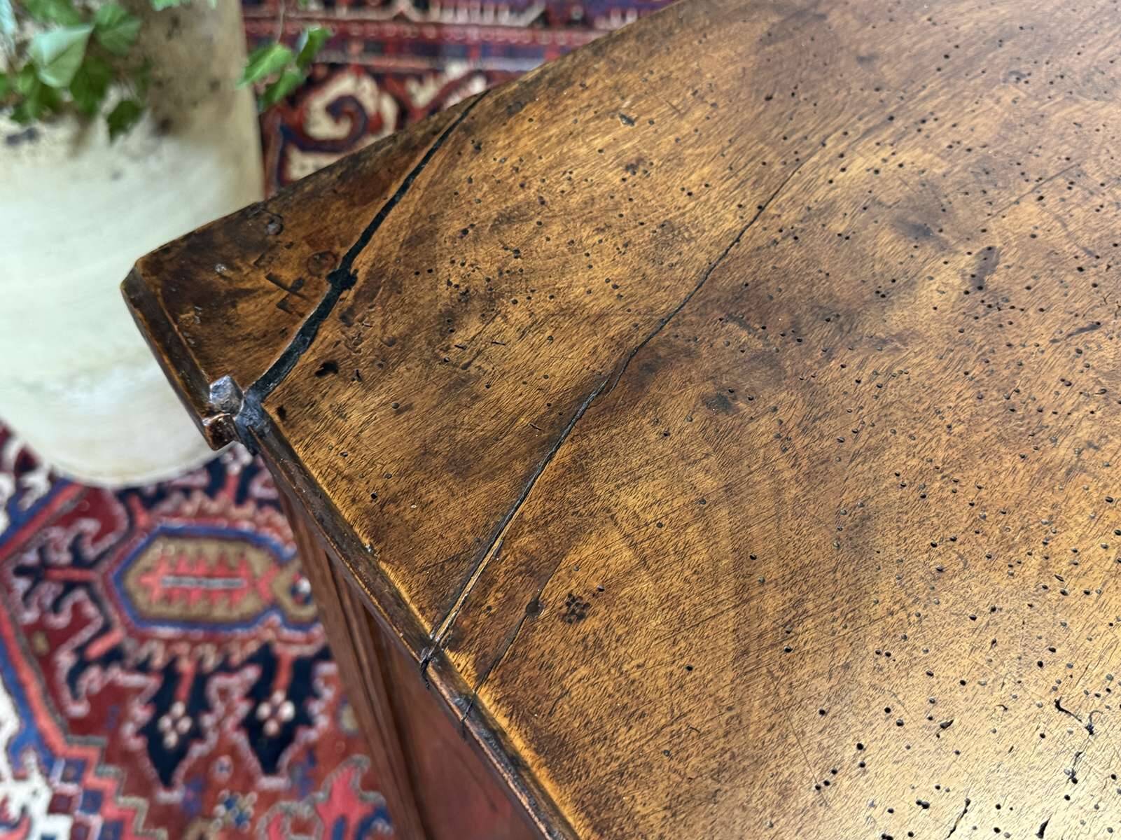 Louis XVI commode from the 18th century in walnut.