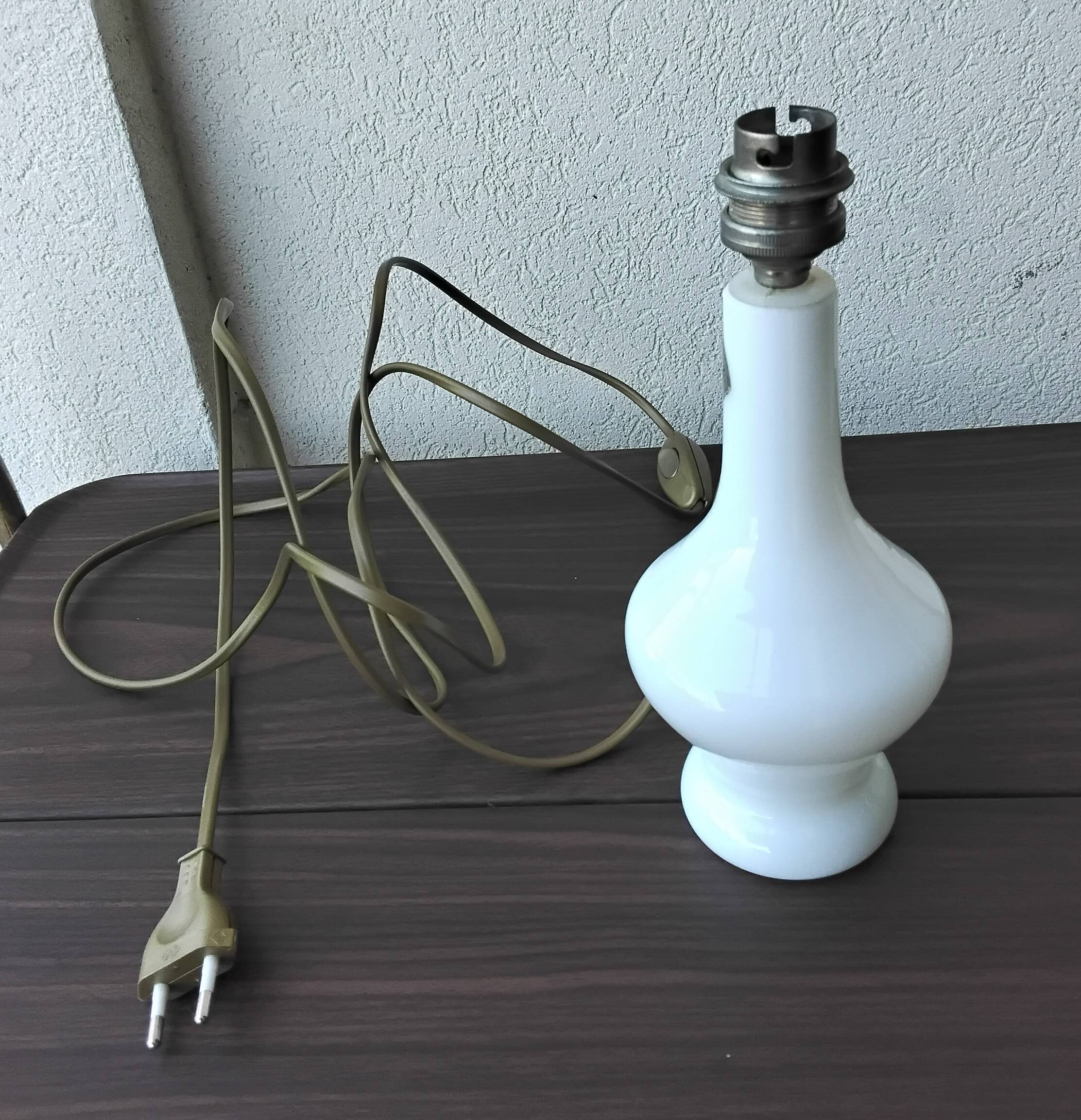 Pied de lampe opaline