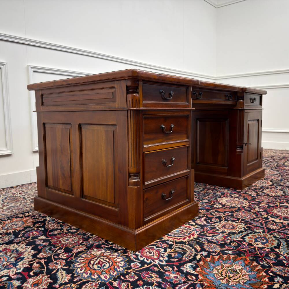 Classic English Desk Partnerdesk Black Leather