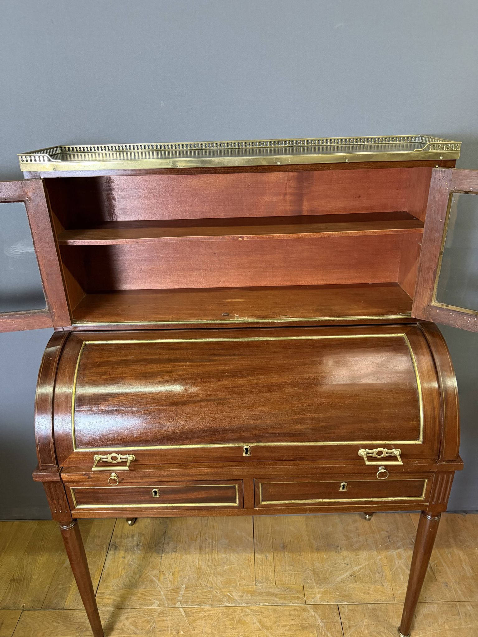 Bureau à Cylindre en Acajou époque Directoire