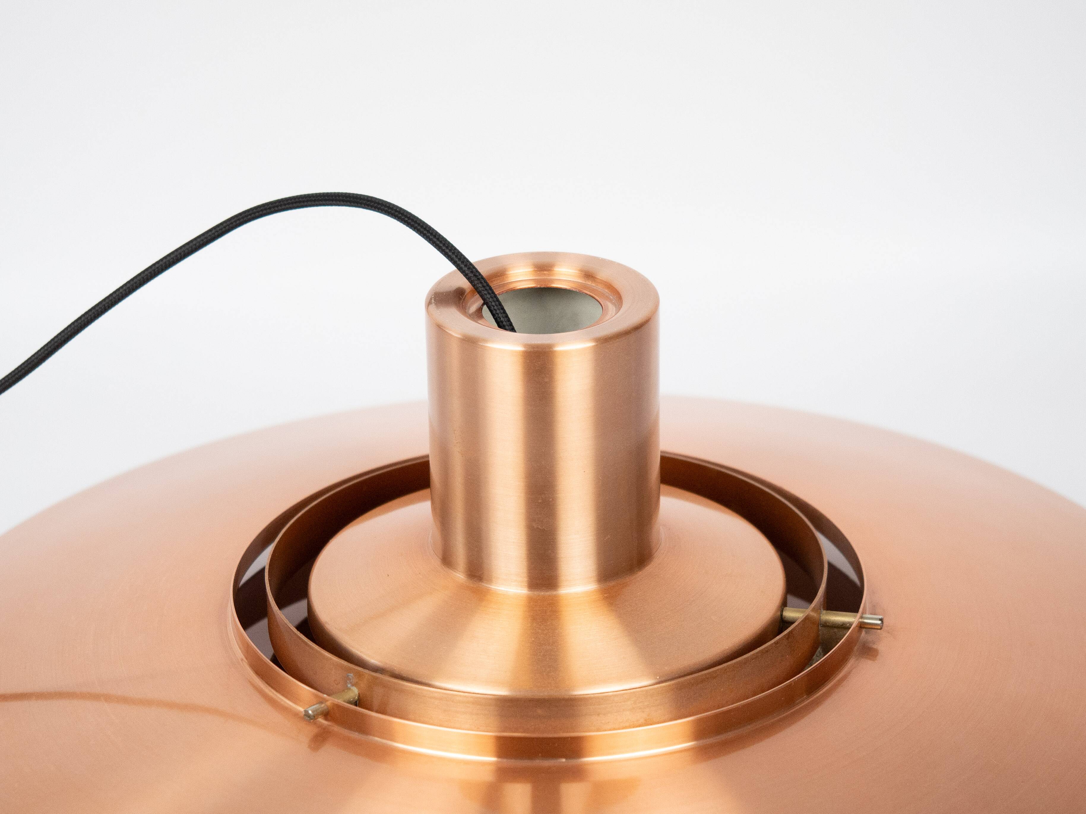 Danish vintage P376 pendant lamp by Fabricius and Kastholm. Nordisk Solar,