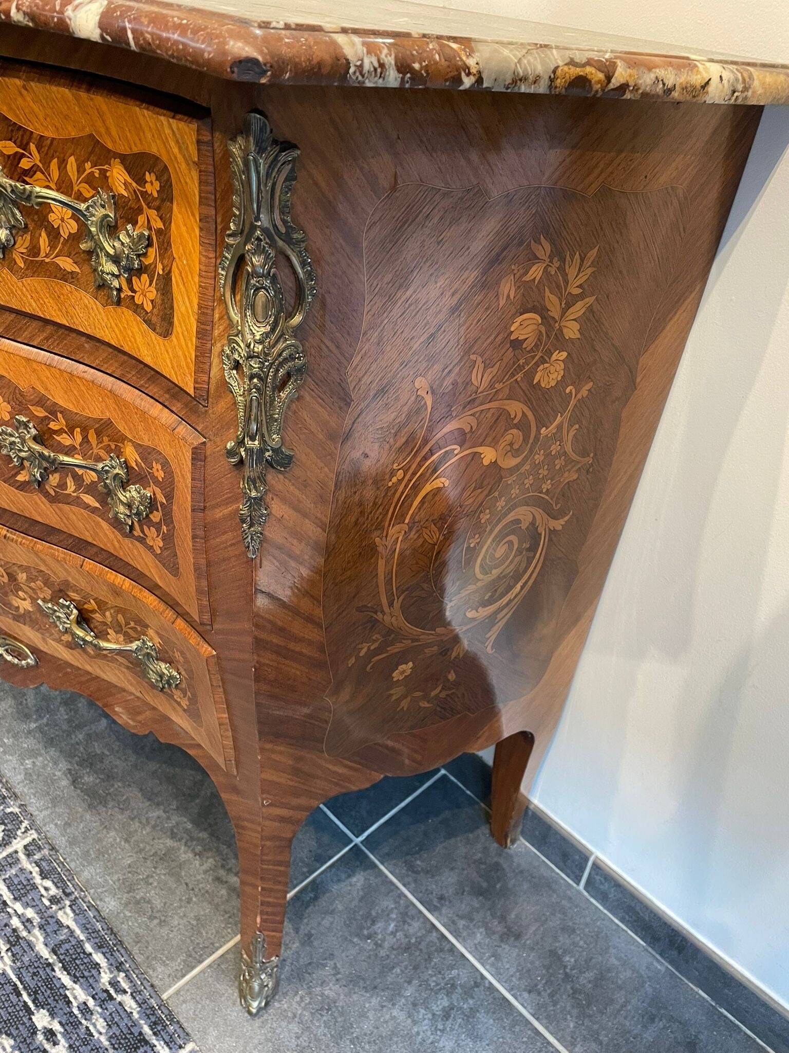Commode style louis xv marquetry and marble