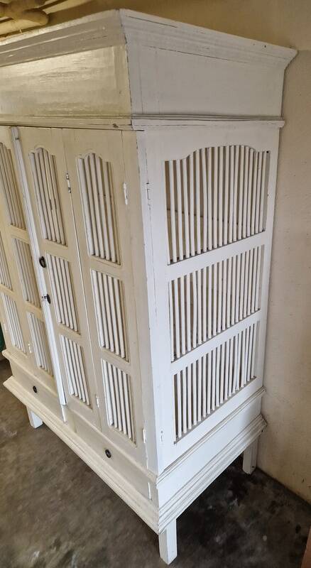 Large wardrobe, storage unit - White painted wood - Colonial, Indonesian