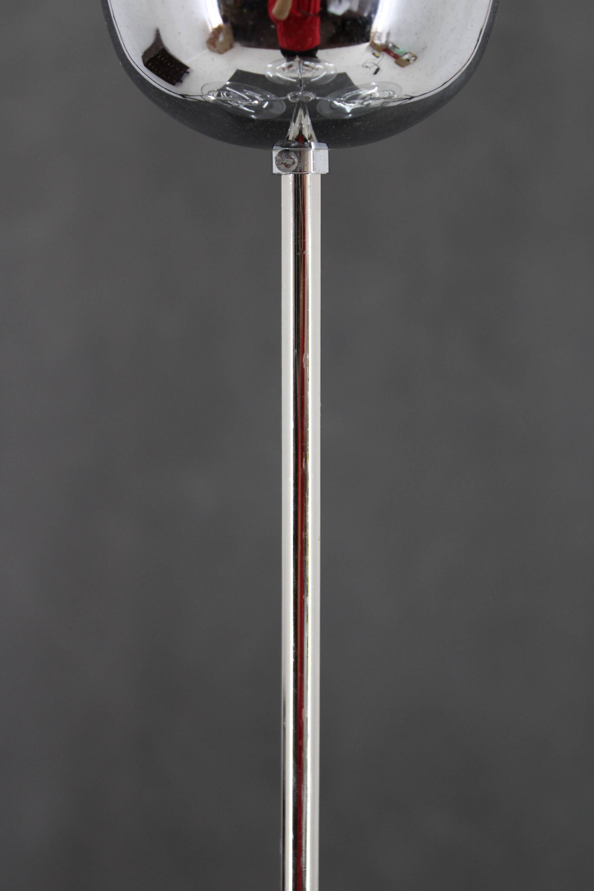 1970s Italian Chrome Plated and Glass Chandelier