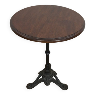 Table guéridon de bistrot pied fonte vintage plateau chêne finition chêne foncé