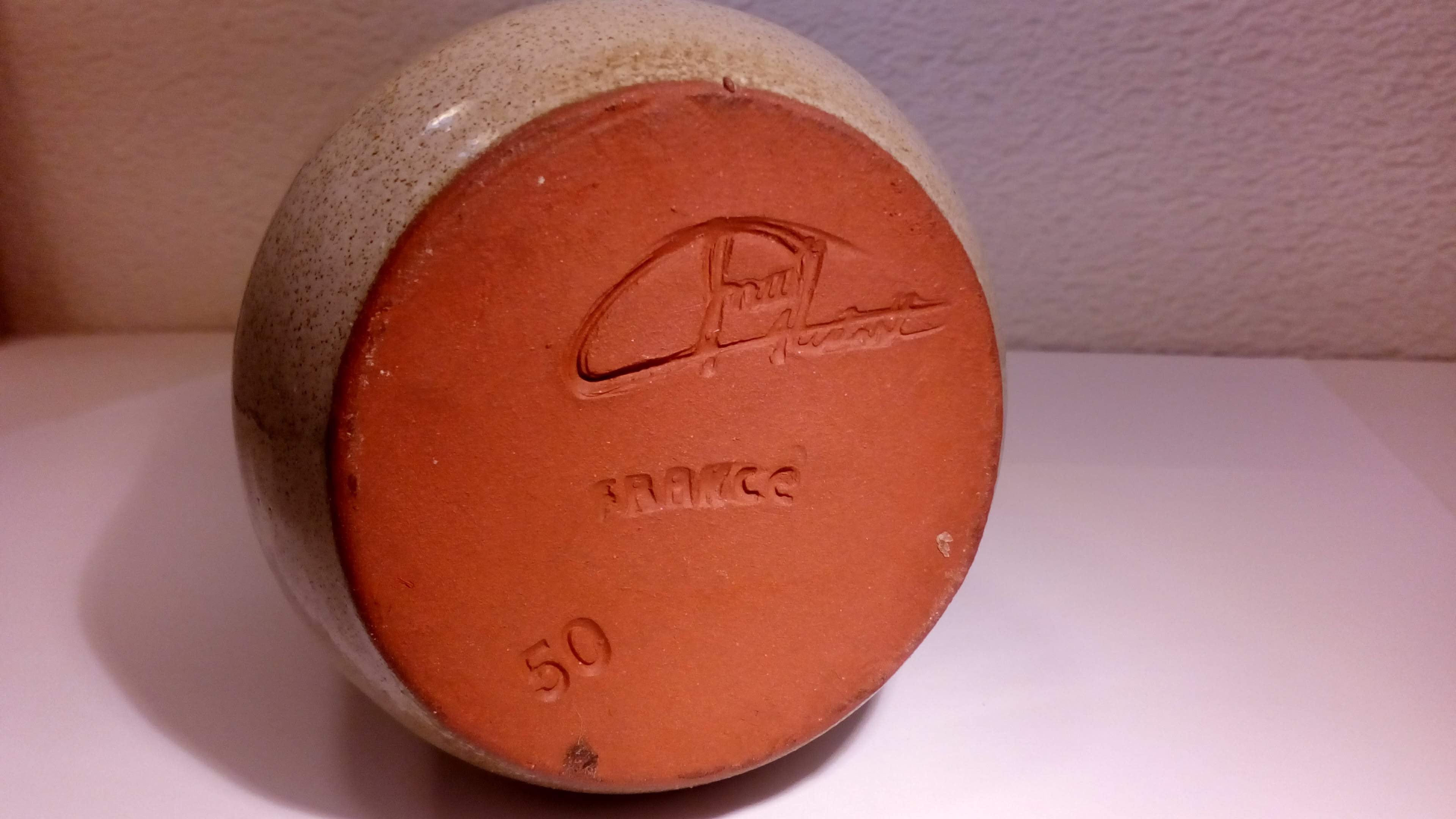 Bouteille en grès vernissé grise
