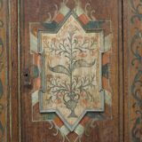 Armoire de mariée peinte d'art populaire