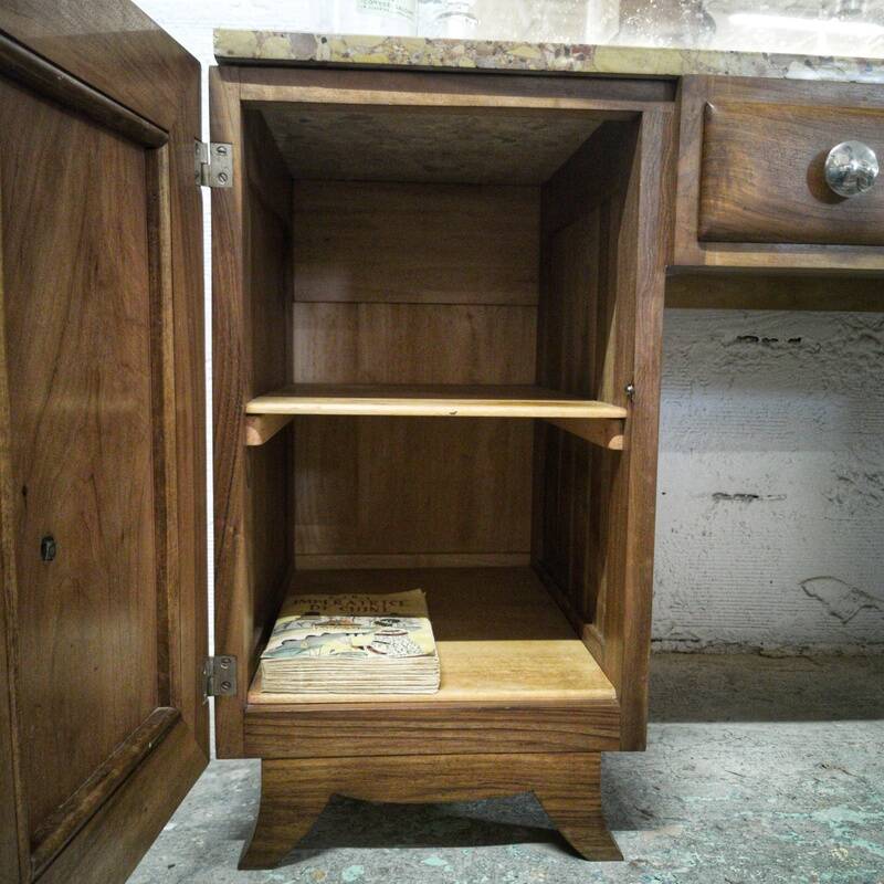 Art deco dressing table