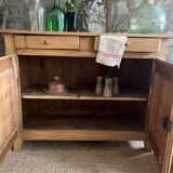Parisian raw wood buffet