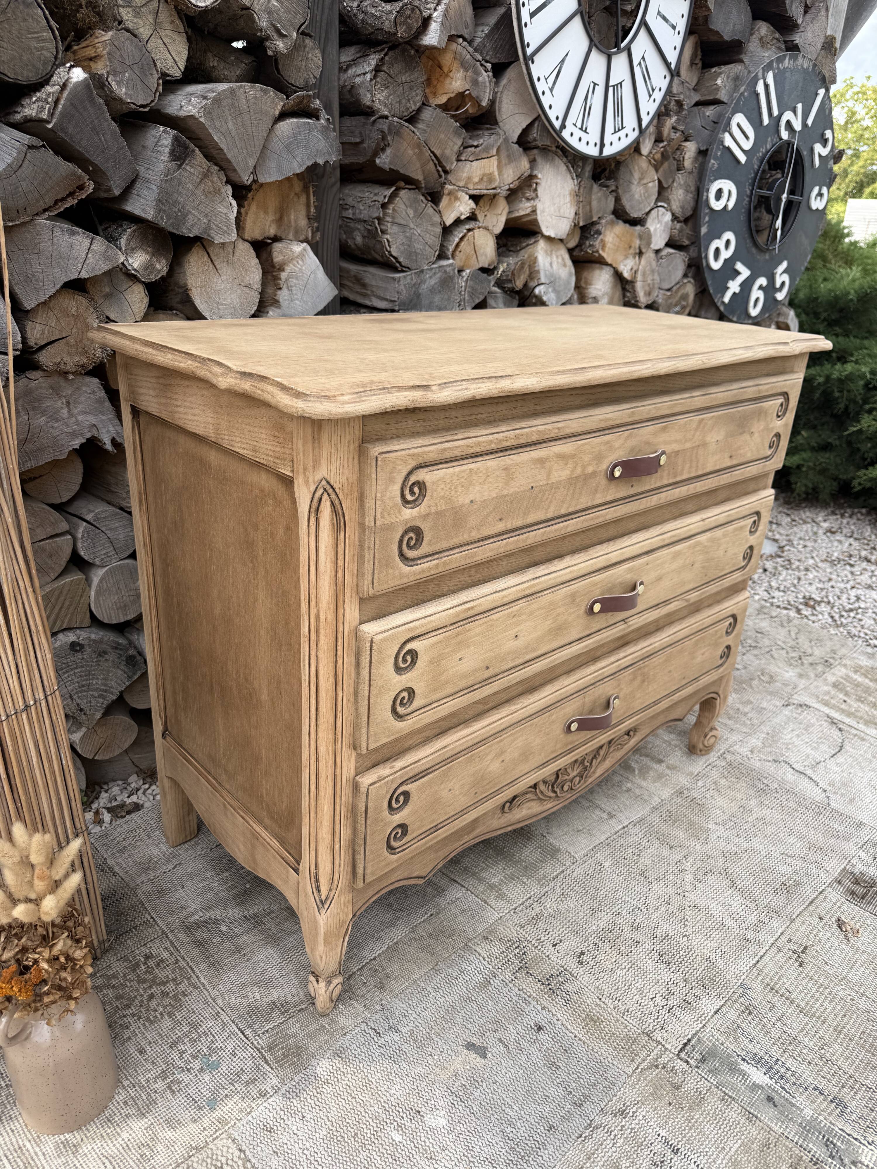 Commode bois rénovée