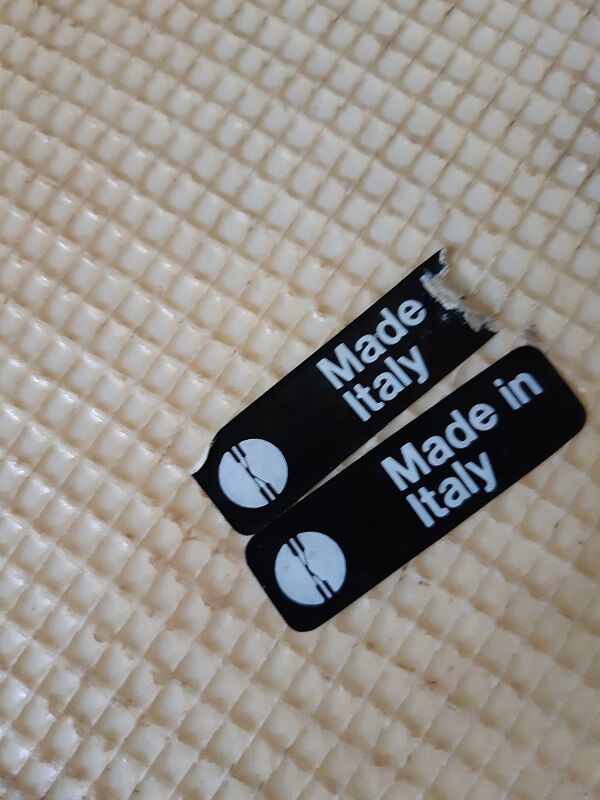 Tulip coffee table by Eero Saarinen for Knoll