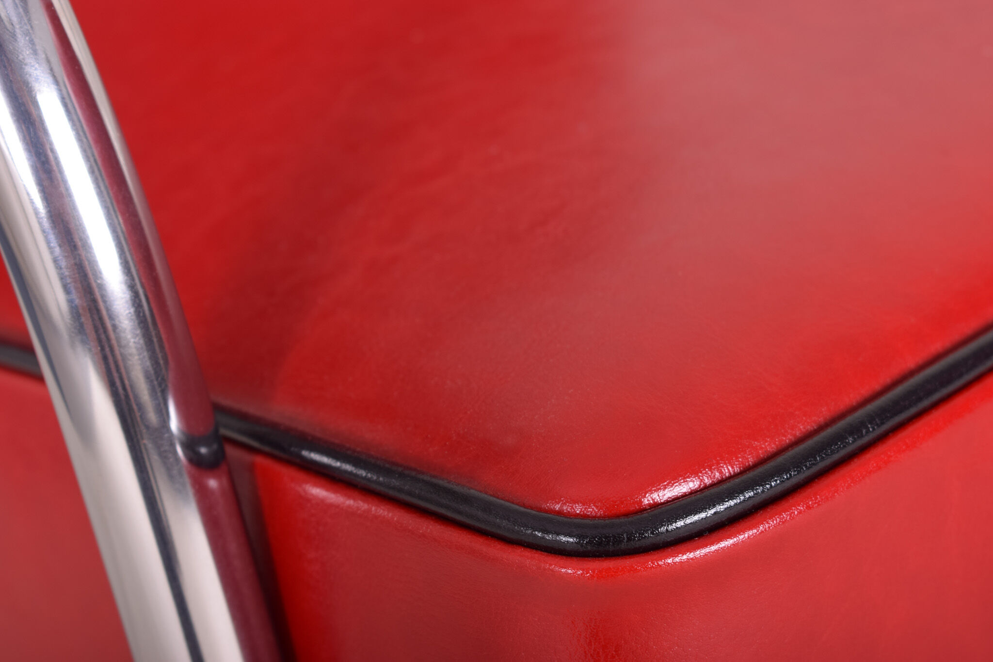 Red Mucke Melder Armchair - 1930s Czechia
