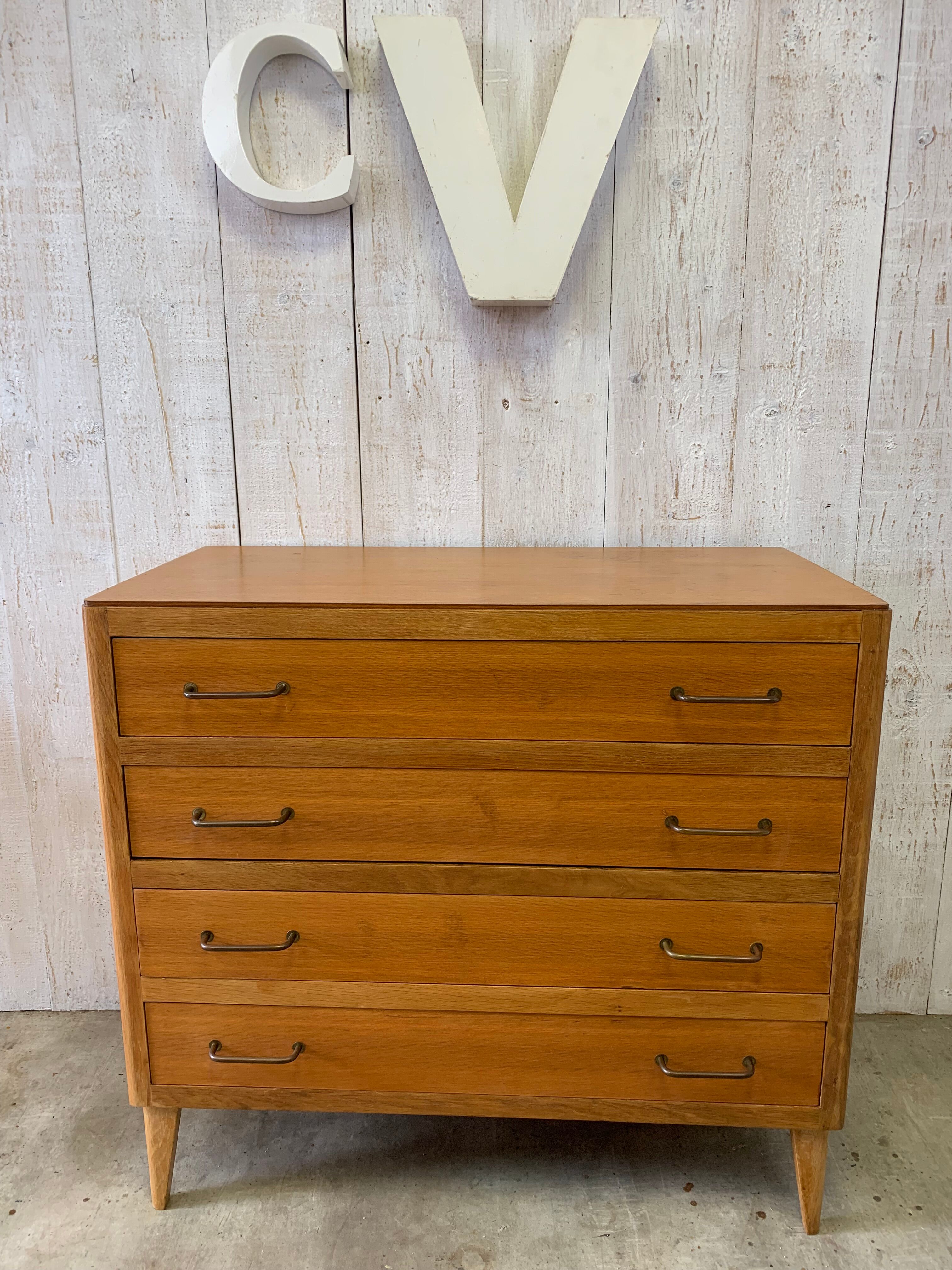 Vintage chest of drawers