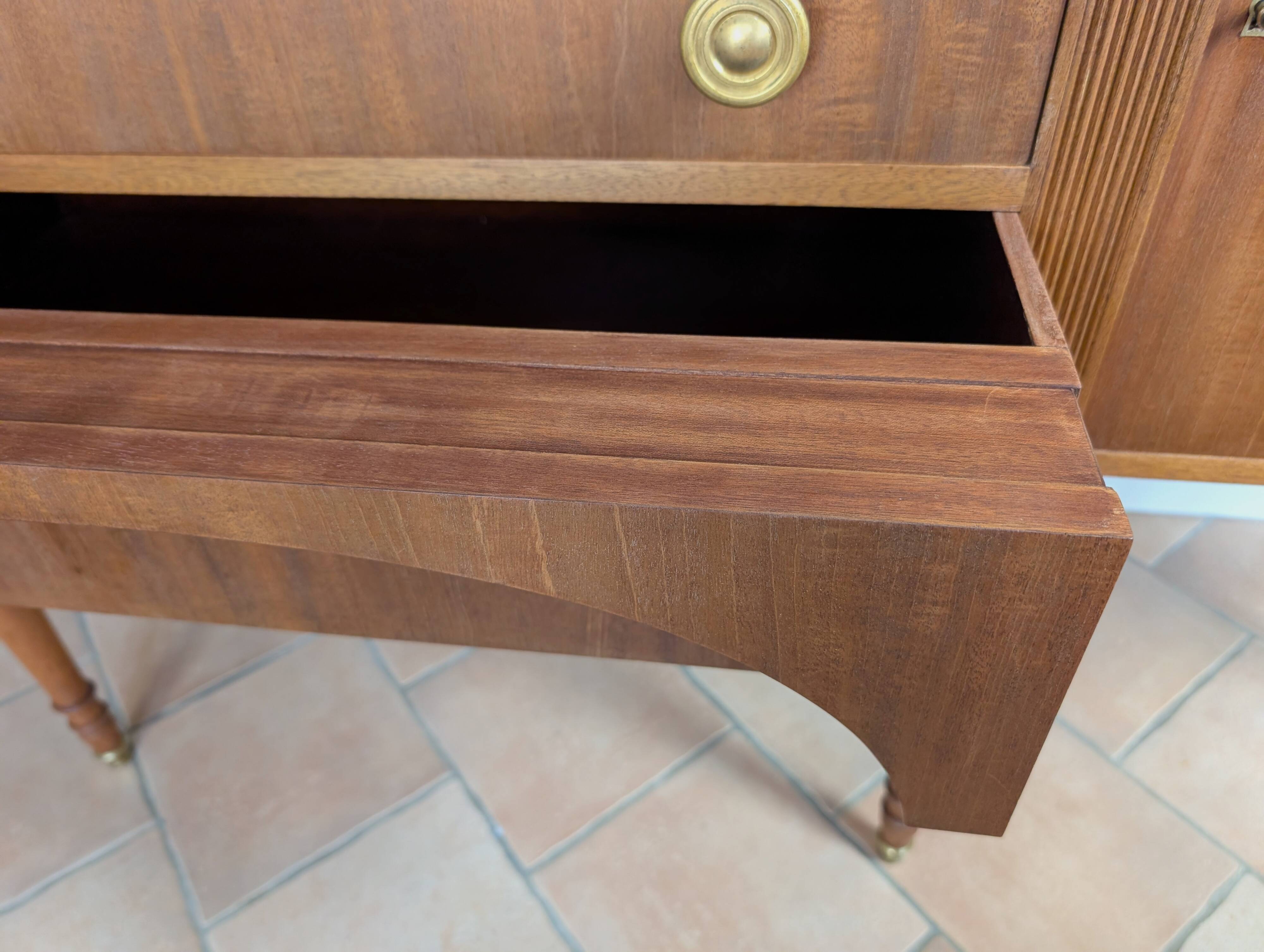 English sideboard buffet