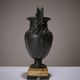 Paire de vases à l’antique, XIXe siècle