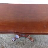 19th century English mahogany pedestal table.