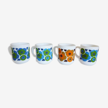 4 mugs vintage Arcopal lotus