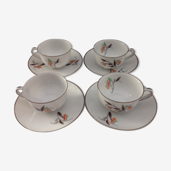 Suite de 4 petites tasse à café vintage