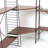 Tomado teak floor shelf with corner