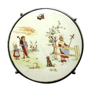 Dessous de plat rond en céramique signé sarreguemines: Enfants Richard