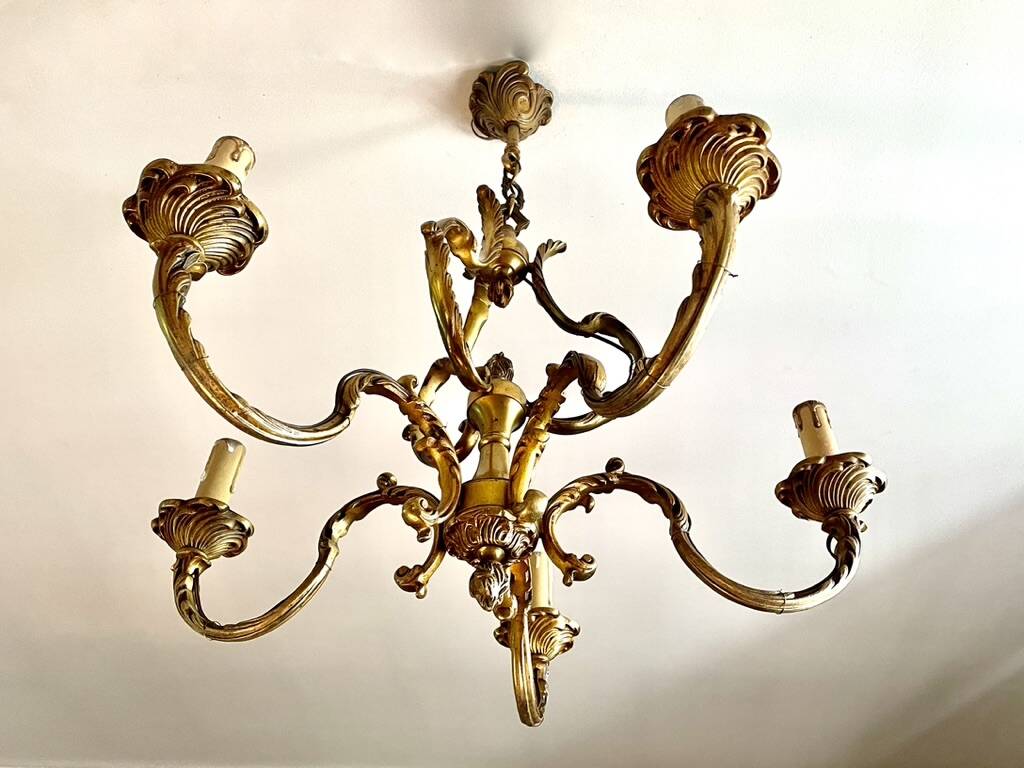 Golden bronze chandelier in Louis XV style