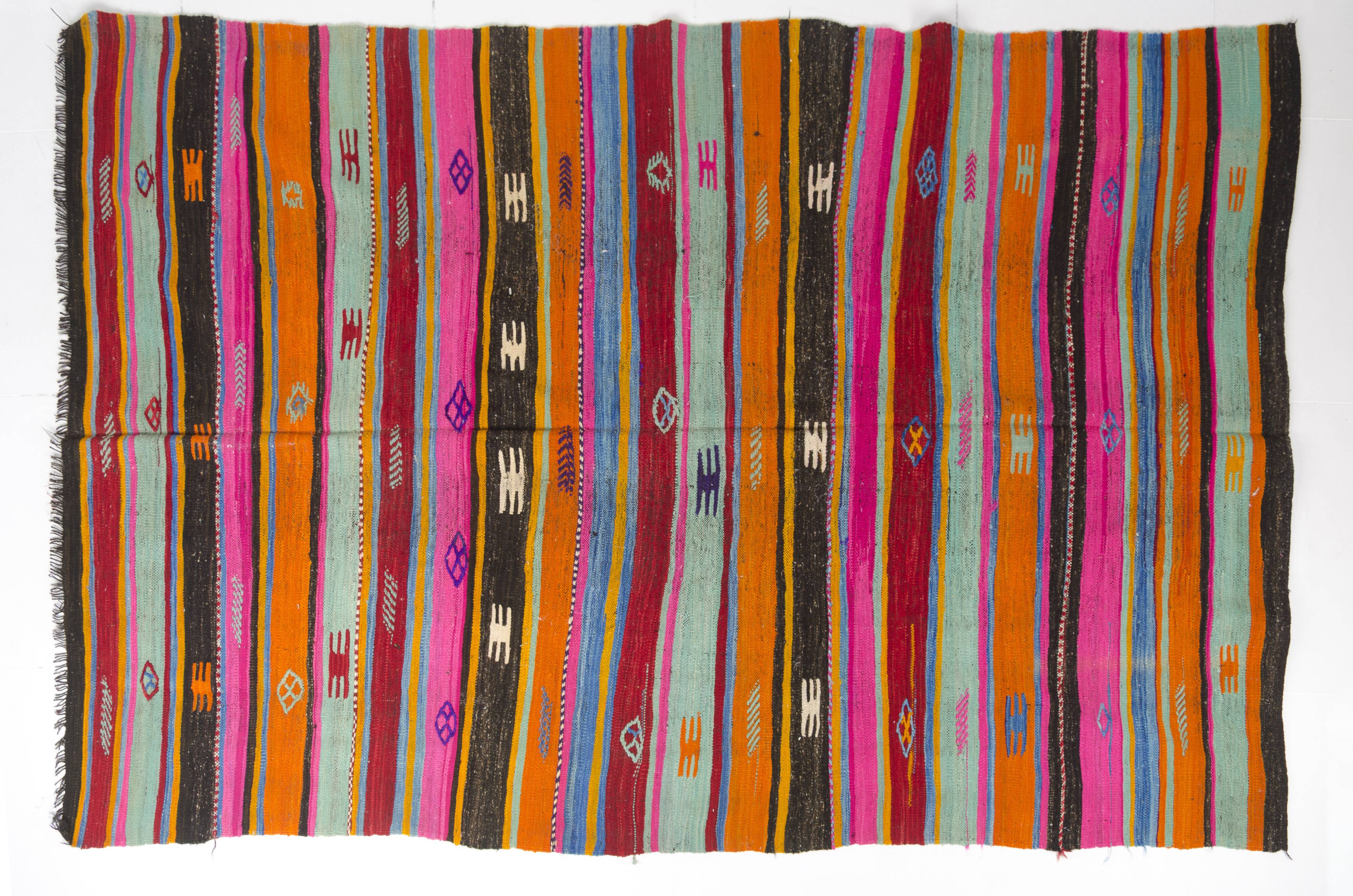 Vibrant Vintage Anatolian Kilim,Hand-Woven Wool & Cotton Rug – sku 137