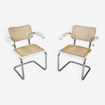 Ensemble de 2 chaises à structure tubulaire et bras cantilever, Italie, 1970