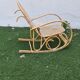 Rocking chair en rotin et cannage